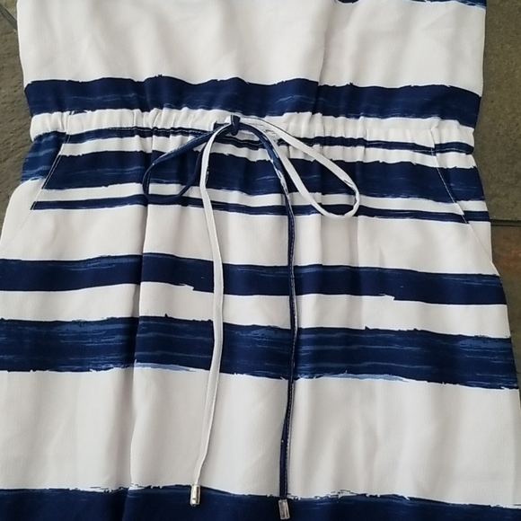 Octavia Pocketed Striped Maxi Dress - Picture 6 of 8